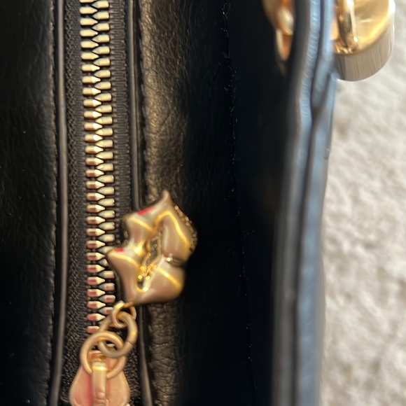 Vintage Betsey Johnson Black Bag with Gold Accents - Picture 9 of 11